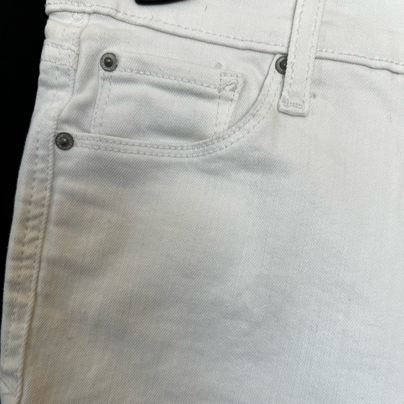 🤍 EUC KENSIE JEANS White Denim Shorts with Cuffed Hem | Women’s Size 2 / 26 - Picture 4 of 9